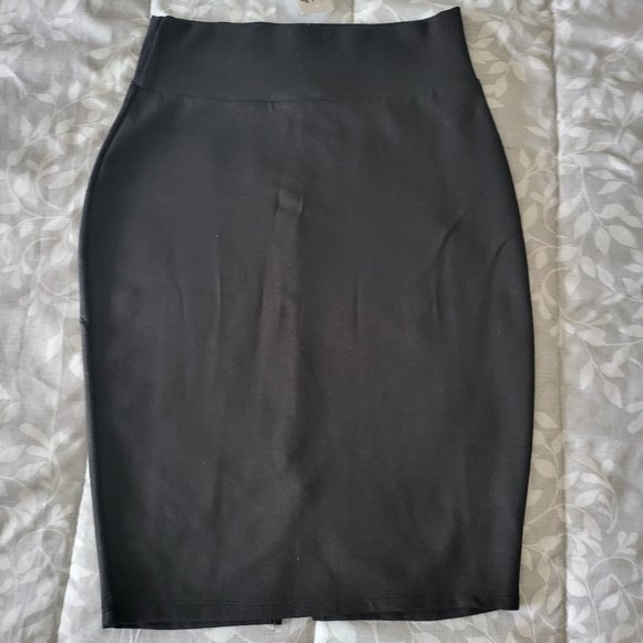 NWT Charlotte Russe Black Pencil Skirt S - Picture 3 of 3